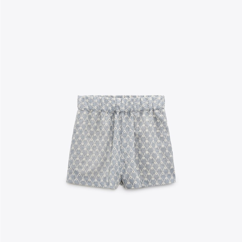 Zara eyelet short